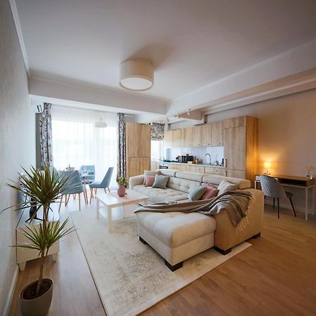 Stylish Condo - Parking And Balcony Kluż-Napoka Zewnętrze zdjęcie