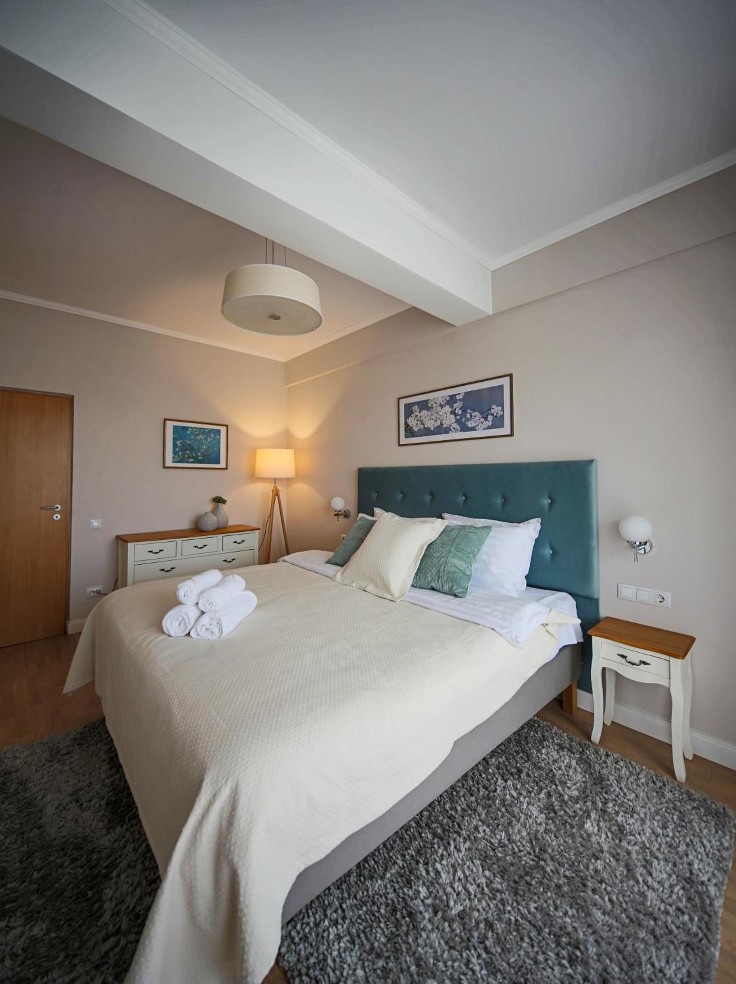 Stylish Condo - Parking And Balcony Kluż-Napoka Zewnętrze zdjęcie